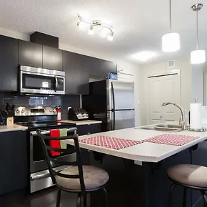 Executive Winderemere I Secure Ug Parking I Wifi! Apartment Edmonton